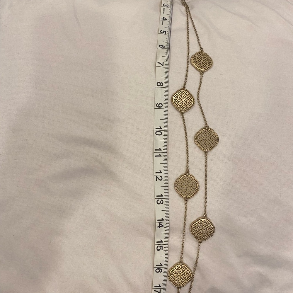 Elegant Gold Necklace for Women